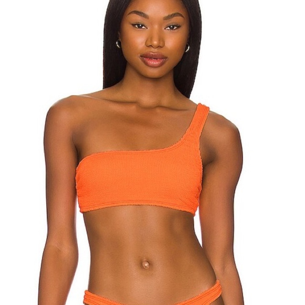 NWOT Good American Always Fits Shoulder Bikini Bathing Suit Swim Top in Orange